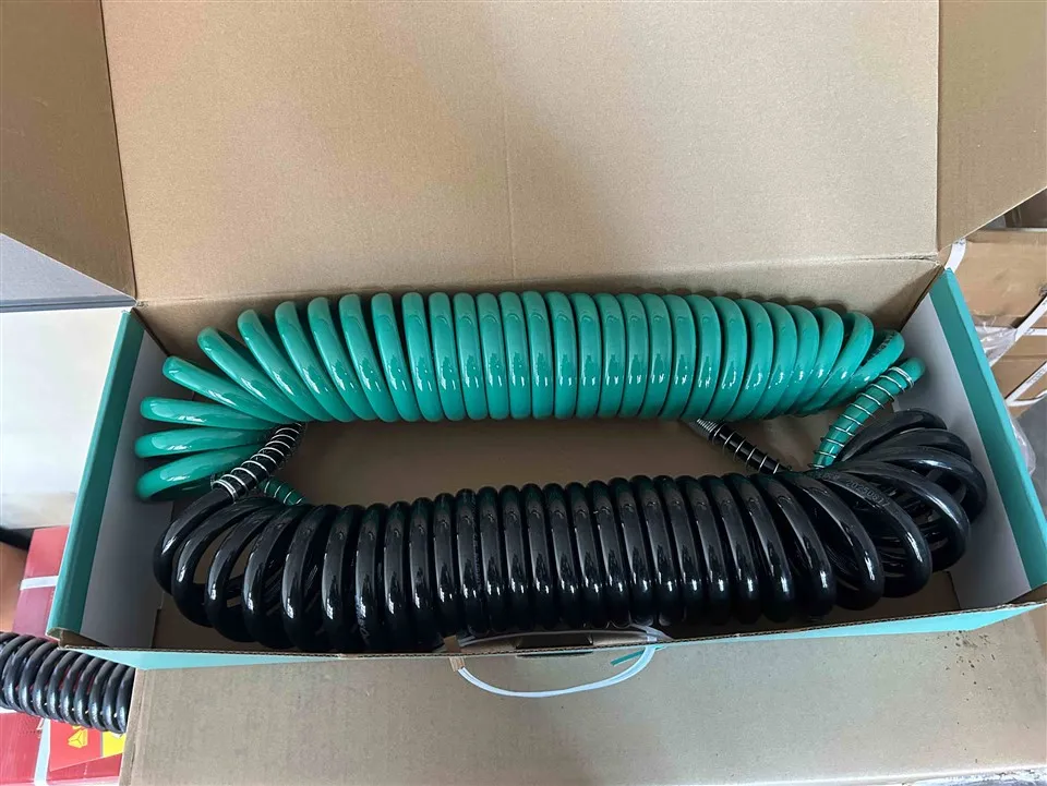 أنبوب حلزوني لمسار الهواء HOWO 169000360140